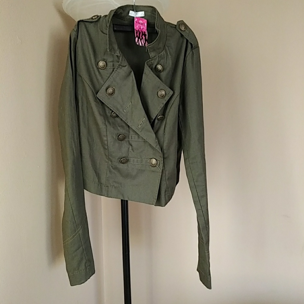 NWT A'gaci Green Crop Fashion Jacket